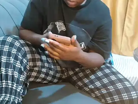 leslysexygirl online show from 4, 11, 2025