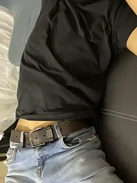 Snapshot of zeck80 chatting on 17, 2, 2025 zeck80 online show from 17, 2, 2025