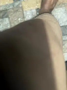 Snapshot of zeck80 chatting on 9, 11, 2025 zeck80 online show from 9, 11, 2025