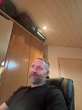 Snapshot of Rockburg chatting on 5, 4, 2026 Rockburg online show from 5, 4, 2026