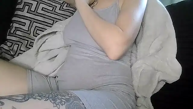 Snapshot of indie-rayne chatting on 23, 6, 2026 indie-rayne online show from 23, 6, 2026