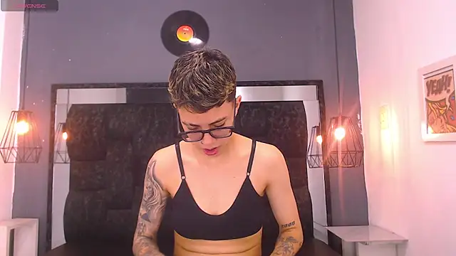 Cutie Shy  online show from 21, 2, 2026