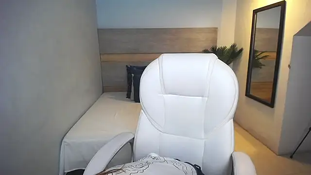 liseth fox online show from 16, 1, 2025