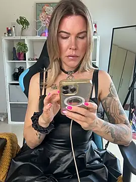 Lara Bergmann online show from 29, 3, 2026