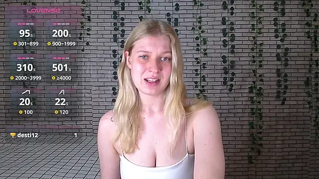 EmiliaDuchess online show from 9, 9, 2025