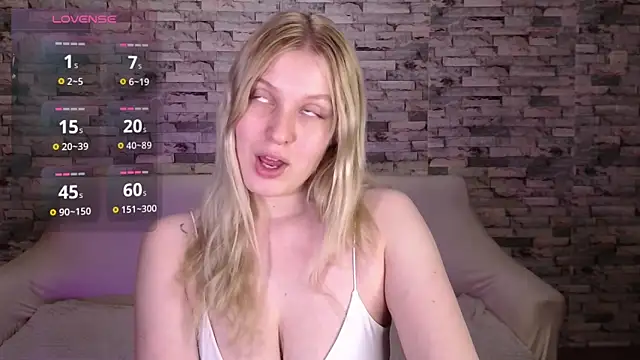 EmiliaDuchess online show from 29, 3, 2026