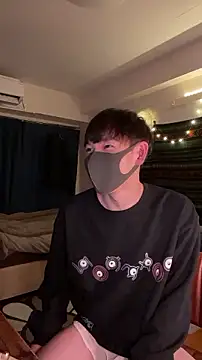 Snapshot of poketkuma chatting on 24, 10, 2025 poketkuma online show from 24, 10, 2025