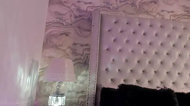 Snapshot of Kev_jenner chatting on 22, 2, 2025 Kev jenner online show from 22, 2, 2025