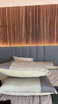 EmiilyAdams  online show from 2, 4, 2026