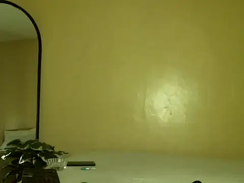 Snapshot of Sharmybabe chatting on 16, 11, 2025 Sharmybabe online show from 16, 11, 2025