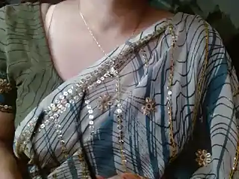 Snapshot of LOVERIAKOL chatting on 15, 12, 2024 LOVERIAKOL online show from 15, 12, 2024