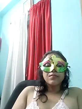 Snapshot of LOVERIAKOL chatting on 28, 12, 2024 LOVERIAKOL online show from 28, 12, 2024