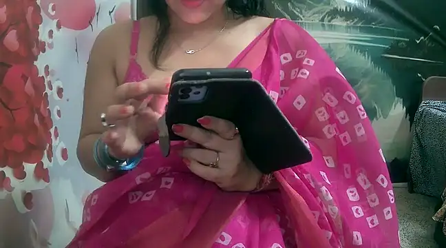 Snapshot of LOVERIAKOL chatting on 7, 3, 2025 LOVERIAKOL online show from 7, 3, 2025