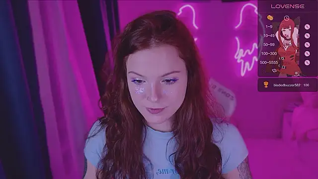 Snapshot of Elsie_Ginger chatting on 6, 12, 2024 Elsie Ginger online show from 6, 12, 2024