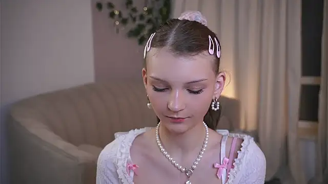 CindyGarrison online show from 18, 4, 2026