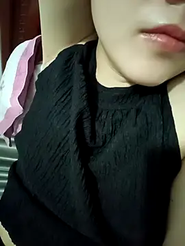 Sexyass13 online show from 14, 9, 2025