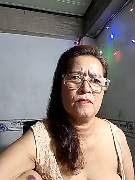 Snapshot of phnz chatting on 18, 4, 2026 phnz online show from 18, 4, 2026