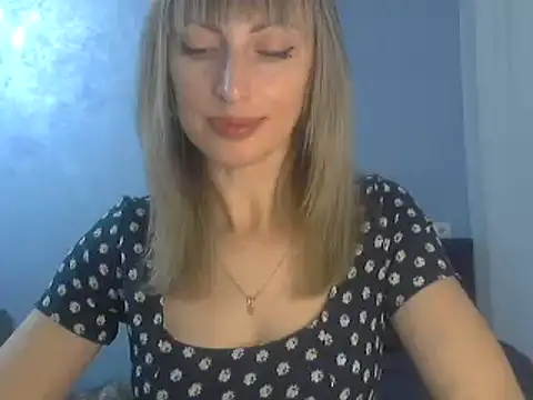 Snapshot of EffectMaya chatting on 23, 1, 2025 EffectMaya online show from 23, 1, 2025