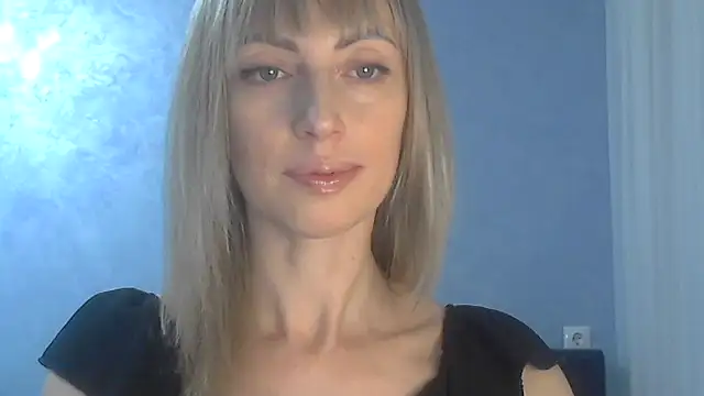 Snapshot of EffectMaya chatting on 27, 2, 2025 EffectMaya online show from 27, 2, 2025