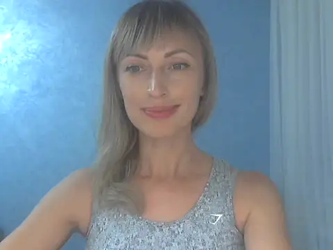 Snapshot of EffectMaya chatting on 9, 9, 2025 EffectMaya online show from 9, 9, 2025