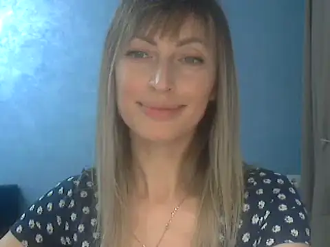 Snapshot of EffectMaya chatting on 3, 3, 2026 EffectMaya online show from 3, 3, 2026