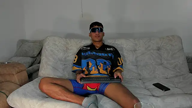 Snapshot of Backsex_boy chatting on 26, 5, 2026 Backsex boy online show from 26, 5, 2026