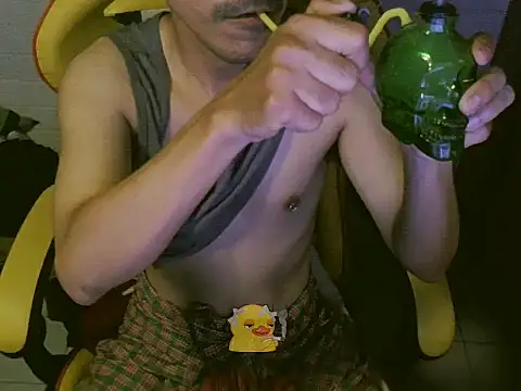 Snapshot of cloudyth1994 chatting on 20, 9, 2025 cloudyth1994 online show from 20, 9, 2025