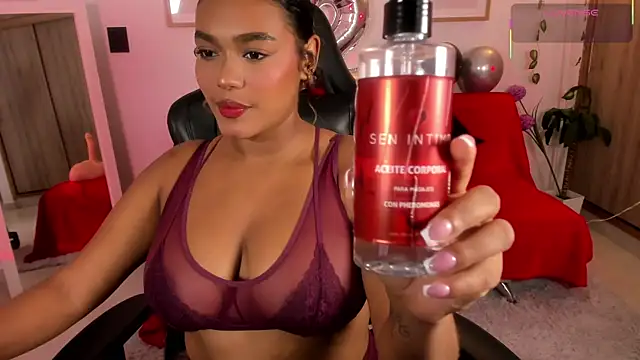 aleja montiel   online show from 1, 4, 2026