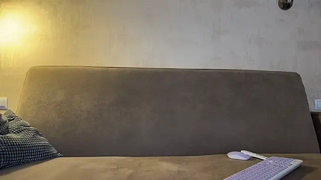 Snapshot of weshycouple chatting on 19, 2, 2026 weshycouple online show from 19, 2, 2026