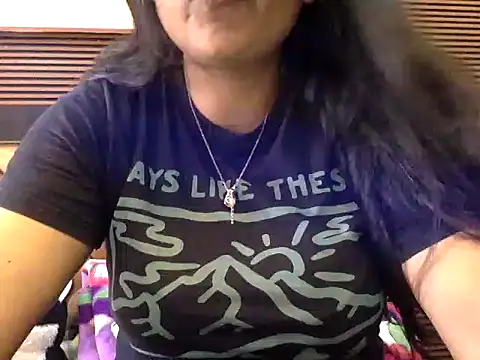 Snapshot of HaaniKaur chatting on 13, 10, 2025 HaaniKaur online show from 13, 10, 2025