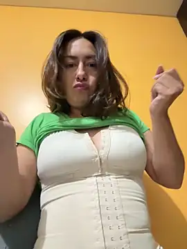 Snapshot of xLadyScarlettx chatting on 18, 10, 2025 xLadyScarlettx online show from 18, 10, 2025