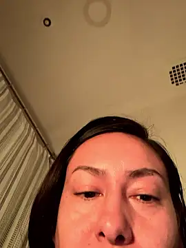 xLadyScarlettx online show from 19, 1, 2026