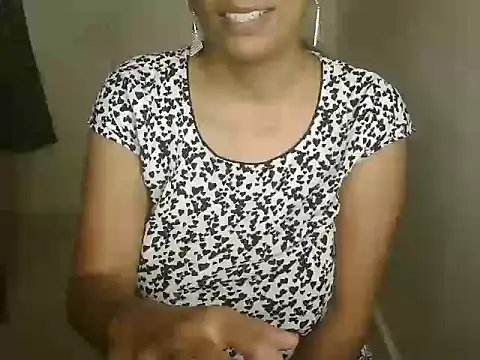 Snapshot of Rasika_Chennai69 chatting on 25, 12, 2024 Rasika Chennai69 online show from 25, 12, 2024