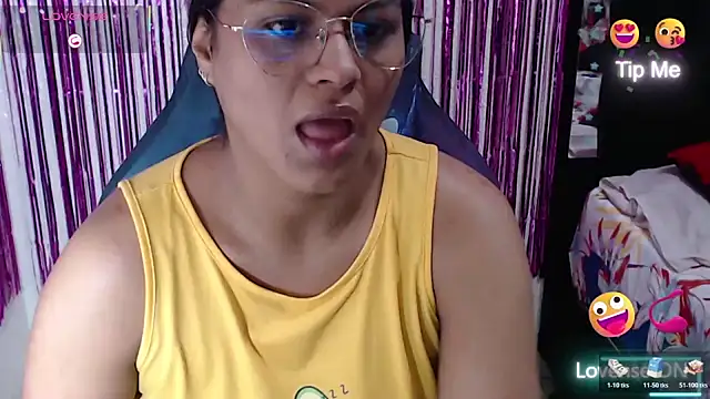 SweetAlmaa online show from 10, 3, 2026