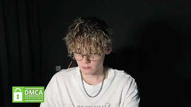 Snapshot of Keytaro chatting on 29, 4, 2026 Keytaro online show from 29, 4, 2026