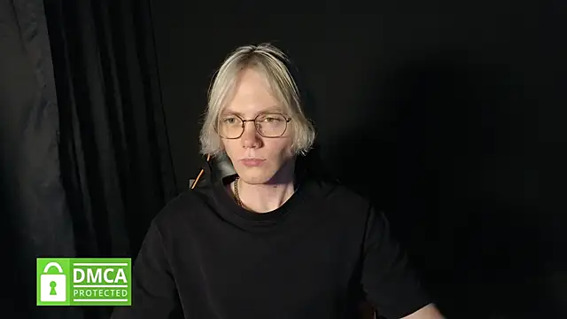 Snapshot of Keytaro chatting on 25, 5, 2026 Keytaro online show from 25, 5, 2026