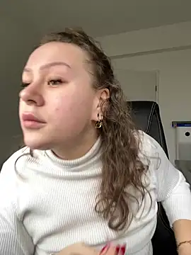 Snapshot of Fancy-Francy chatting on 24, 1, 2025 Fancy-Francy online show from 24, 1, 2025