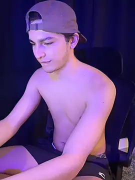 Snapshot of cybercosmiiic chatting on 2, 2, 2026 cybercosmiiic online show from 2, 2, 2026