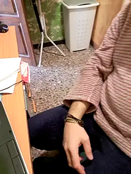 Escondido52 online show from 15, 3, 2025