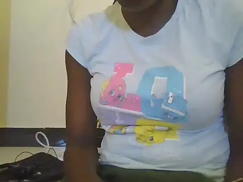 Petite doll20 online show from 3, 11, 2025