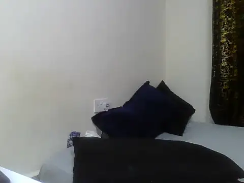 Snapshot of Petite_doll20 chatting on 16, 4, 2026 Petite doll20 online show from 16, 4, 2026