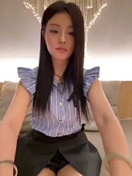 Snapshot of Asia-Melody chatting on 27, 5, 2026 Asia-Melody online show from 27, 5, 2026