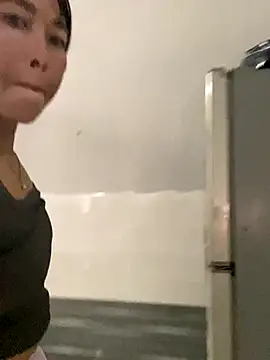 Linaannn online show from 12, 11, 2025