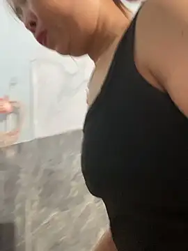 Linaannn online show from 27, 3, 2026