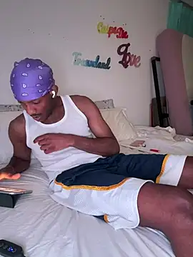 Snapshot of esteraulxxx chatting on 10, 12, 2024 esteraulxxx online show from 10, 12, 2024