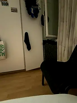 Snapshot of esteraulxxx chatting on 30, 9, 2025 esteraulxxx online show from 30, 9, 2025