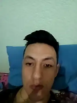 alexmoragomez online show from 3, 12, 2024