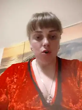 Snapshot of CoddessCrystal chatting on 9, 4, 2026 CoddessCrystal online show from 9, 4, 2026
