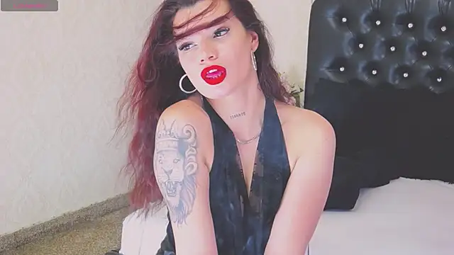 Allisonn223 online show from 16, 4, 2026