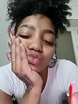 Laanegraofficial  online show from 4, 1, 2025